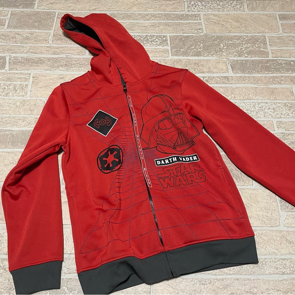 Kids large Darth Vader zip up hoodie NWOT